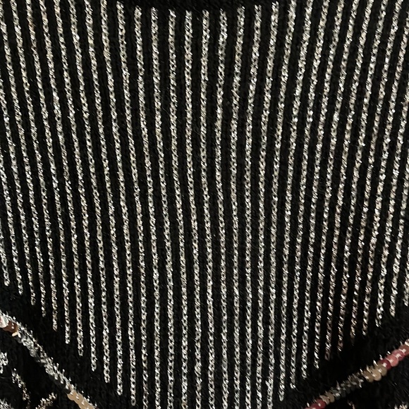 Black & Silver bow Sweater made in Korea - Picture 3 of 6